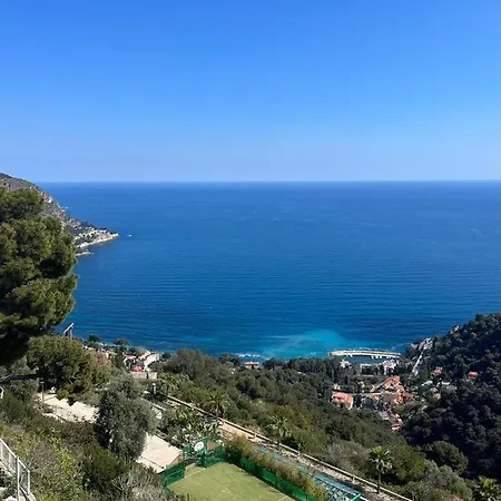 Sea View Between And Monaco - 2